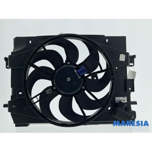 Renault - Captur - Kühlgebläse Motor