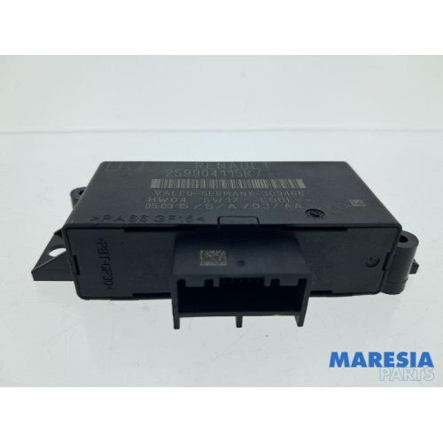 Renault - Captur - PDC Modul