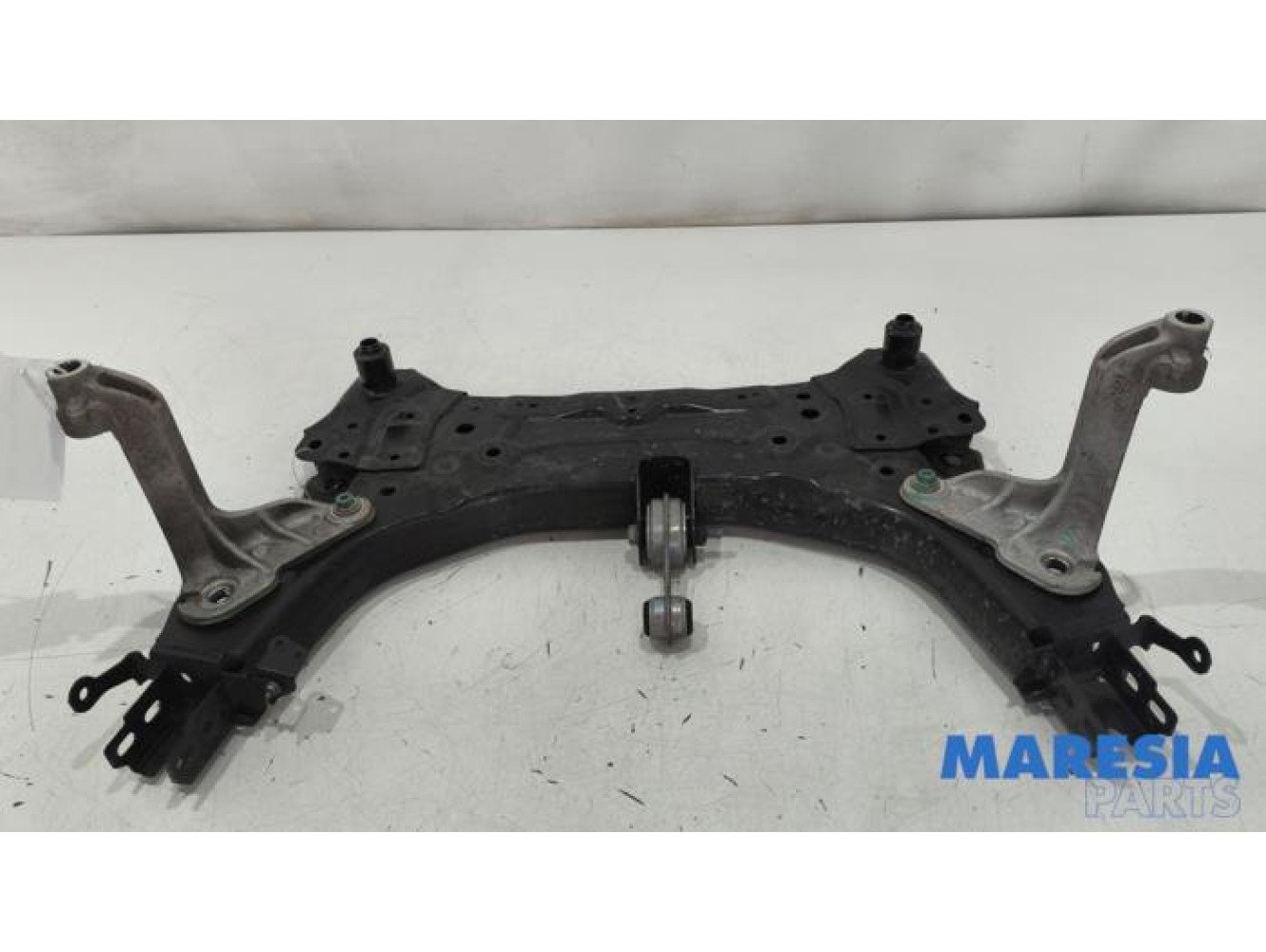 Renault - Arkana - Unterrahmen