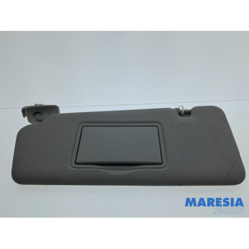 Renault - Captur - Zonneklep