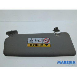 Renault - Captur - Sonnenblende