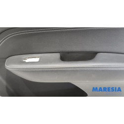 Renault - Arkana - Front door trim 4-door, right