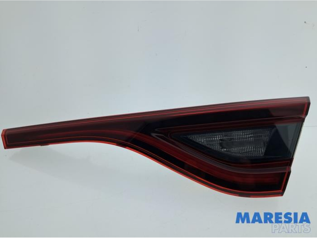 Renault - Arkana - Taillight, right