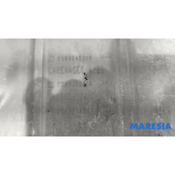Renault - Captur - Engine protection panel