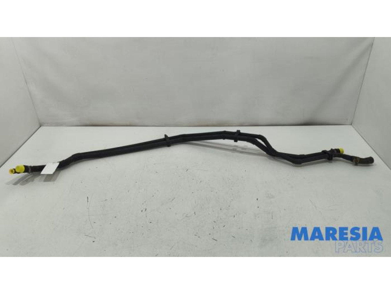 Renault - Twingo - Water pipe