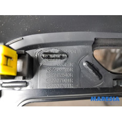 Renault - Captur - Radioblende