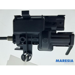 Renault - Captur - Tank flap lock motor