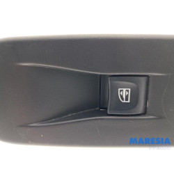 Renault - Captur - Commutateur vitre électrique