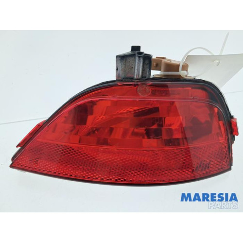 Renault - Captur - Mistachterlicht