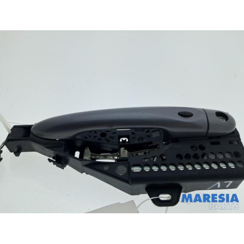 Renault - Captur - Türgriff 4-türig links vorne