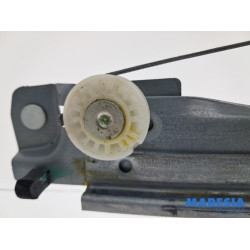 Renault - Captur - Ruitmechaniek 4Deurs rechts-voor