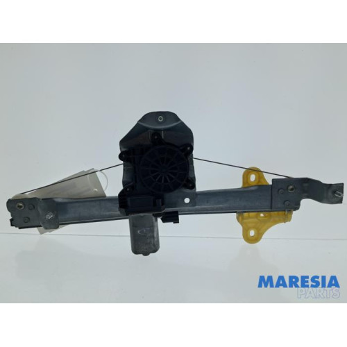 Renault - Captur - Ruitmechaniek 4Deurs links-achter