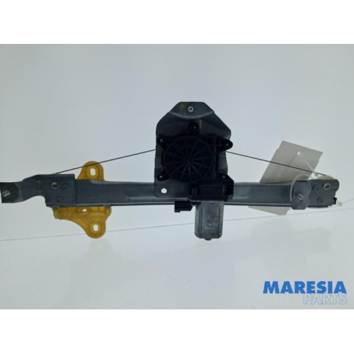 Renault - Captur - Ruitmechaniek 4Deurs rechts-achter