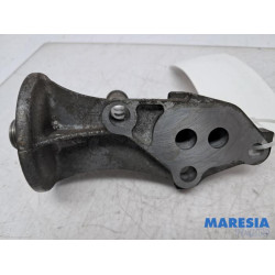 Peugeot - 107 - Ölfilterhalter