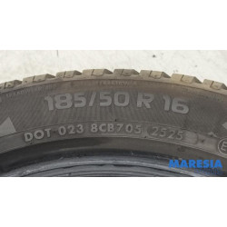 Renault - Twingo - Pneu