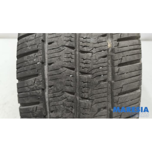 Renault - Trafic - Reifen