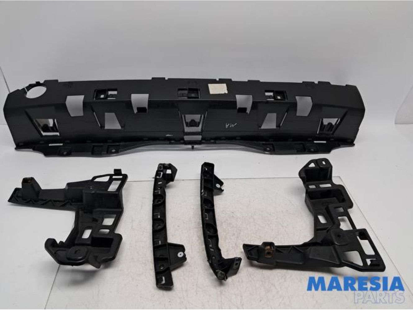 Citroen - C4 Grand Picasso - Stoßstangenstütze mitte hinten