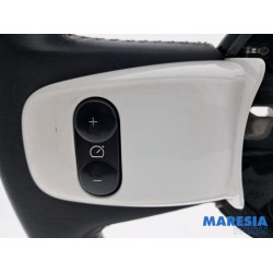 Renault - Twingo - Volant