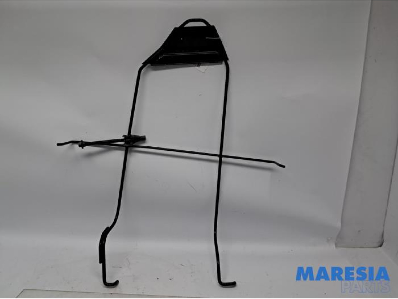 Citroen - Jumpy - Spare wheel mechanism