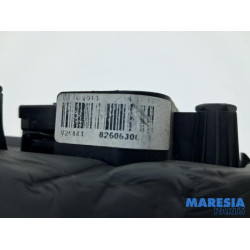 Renault - Twingo - Portiergreep 4Deurs rechts-achter