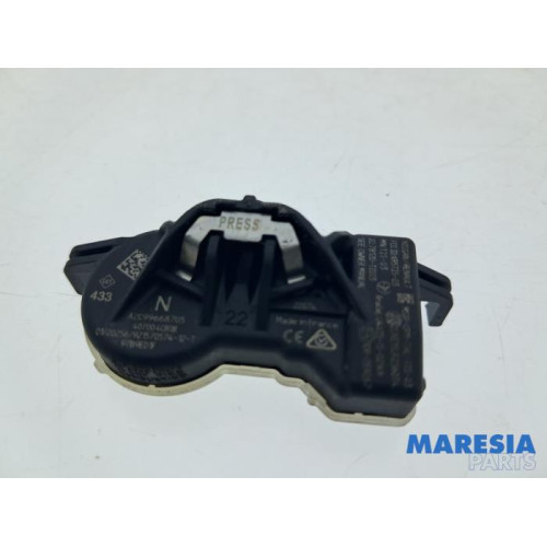 Renault - Twingo - Tyre pressure sensor