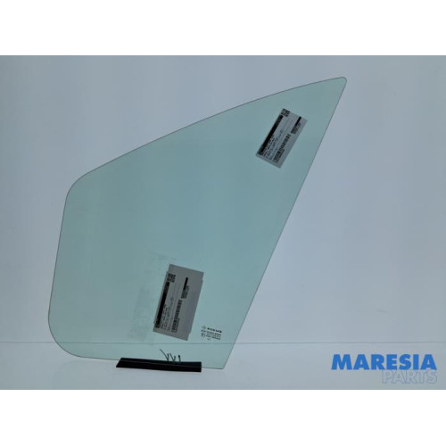 Renault - Trafic - Driehoeks Ruit links-voor