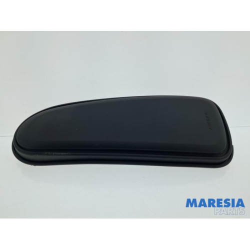 Renault - Twingo - Airbag siège