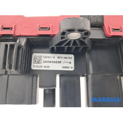 Renault - Trafic - Fuse box