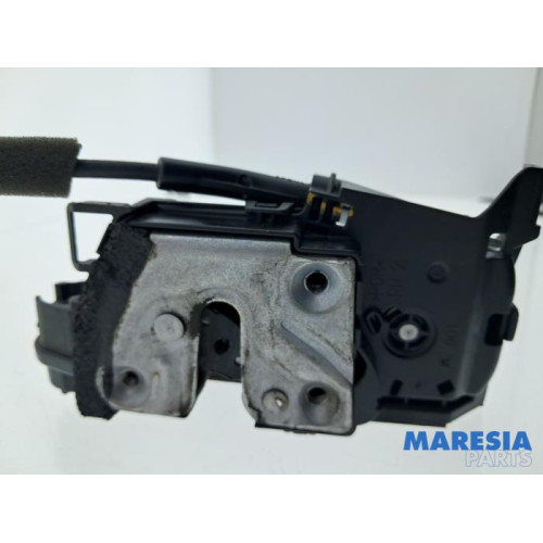 Renault - Twingo - Deurslot Mechaniek 4Deurs rechts-voor