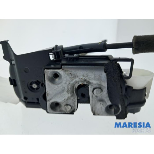 Renault - Twingo - Serrure portière mécanique 4portes avant gauche