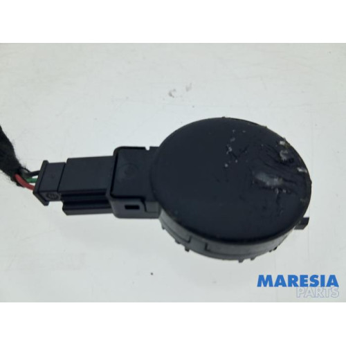 Renault - Trafic - Regensensor