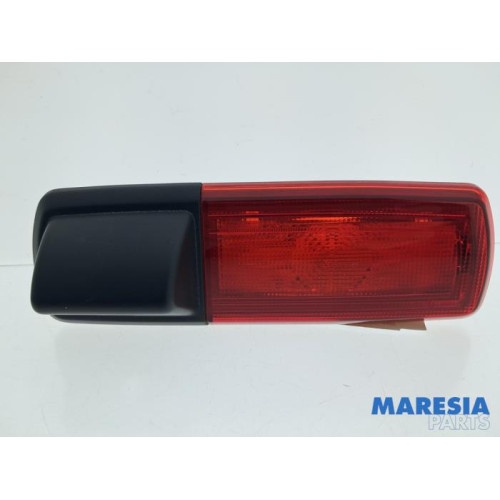 Renault - Trafic - Zusätzliches Bremslicht Mitte