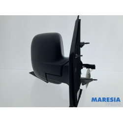 Renault - Trafic - Wing mirror, right