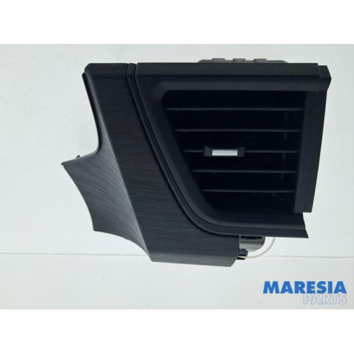 Renault - Trafic - Luftgitter Armaturenbrett