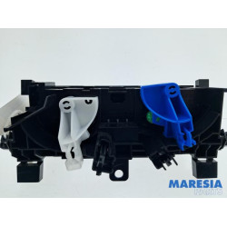 Renault - Trafic - Panneau de commandes chauffage