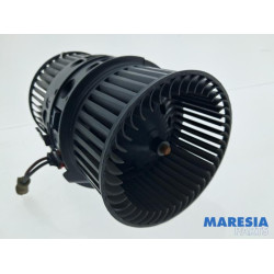 Renault - Trafic - Heating and ventilation fan motor
