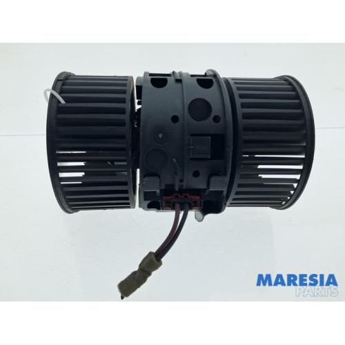 Renault - Trafic - Heating and ventilation fan motor
