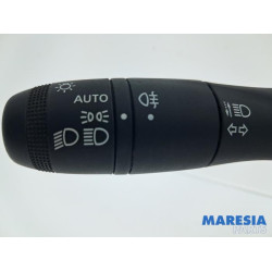 Renault - Trafic - Steering column stalk