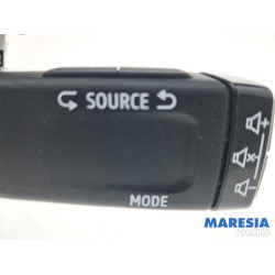 Renault - Trafic - Steering column stalk
