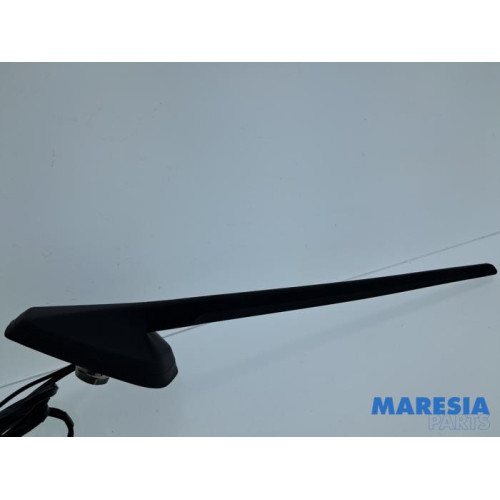 Renault - Trafic - Antenne