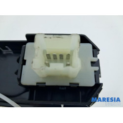 Renault - Trafic - Electric window switch