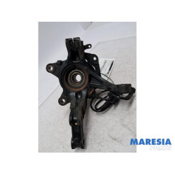 Renault - Captur - Achsschenkel links vorne