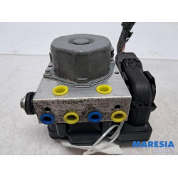 Renault - Captur - ABS Pumpe