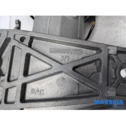 Renault - Captur - Boîtier colonne de direction