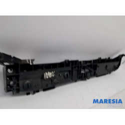 Renault - Captur - Plaque de serrure avant