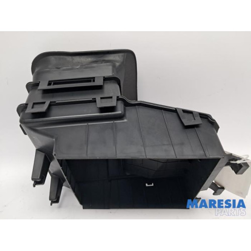 Renault - Captur - Guidage d'air