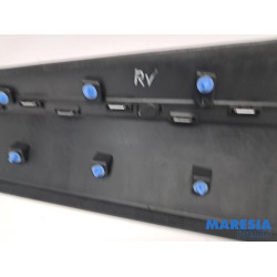 Renault - Captur - Cadre portière