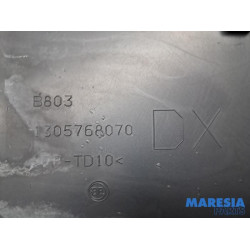 Peugeot - Boxer - Stoßstangenteil rechts hinten