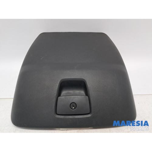 Peugeot - Boxer - Handschuhfach