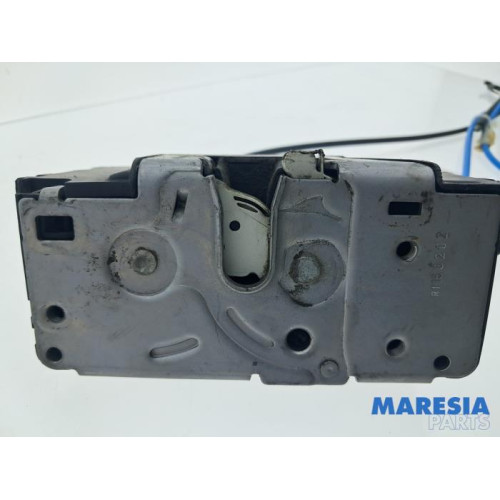 Peugeot - Boxer - Schiebetür Schließmechanik rechts